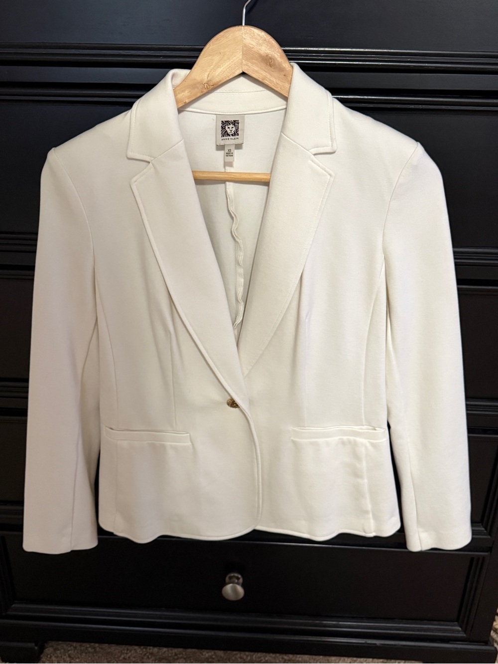 Anne Klein Cream Single-Button Tailored Blazer